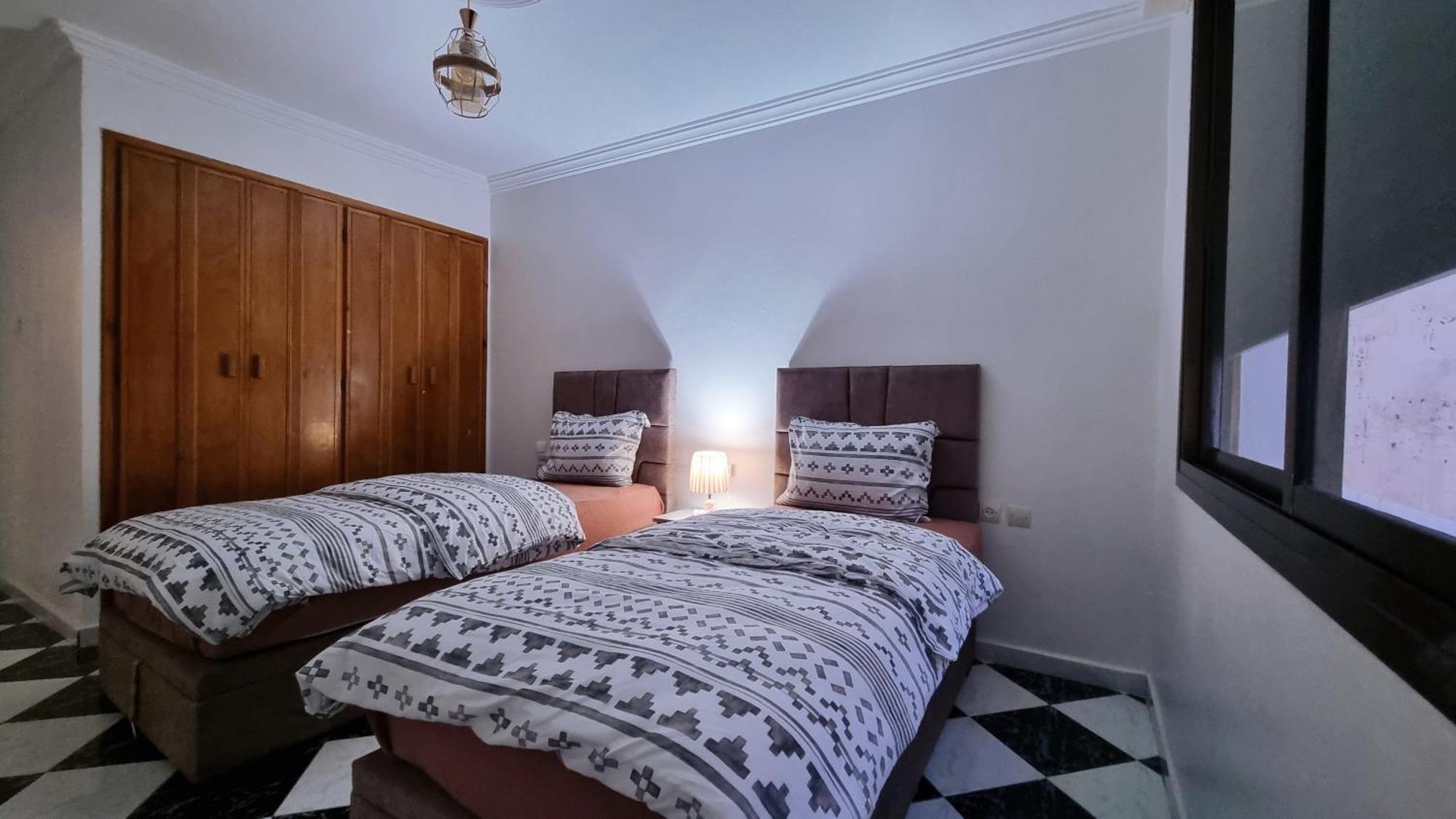 Luxury Sea And Marina View Apartment Tanger Luaran gambar